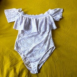 Victoria Secret | off shoulder bodysuit